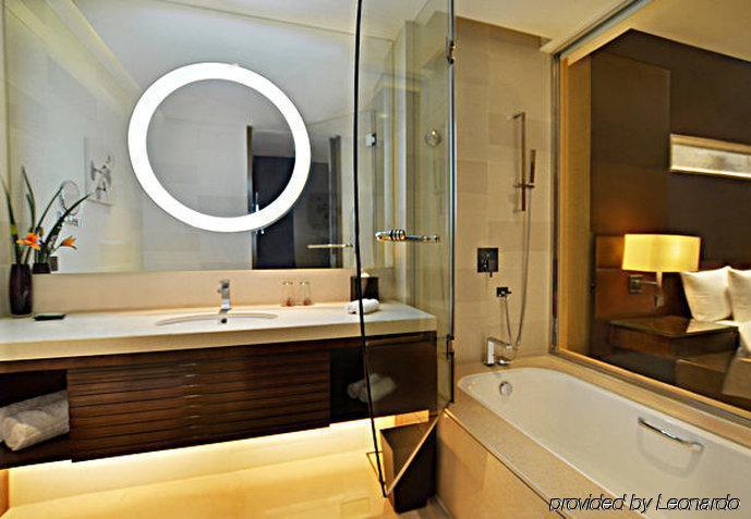 Courtyard By Marriott Shanghai Jiading Номер фото